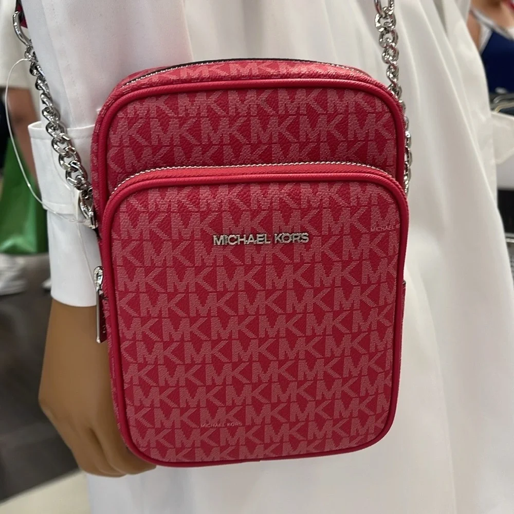 MICHAEL KORS Jet Set Travel Md Signature Logo Crossbody Flight Bag DK RASPBERRY